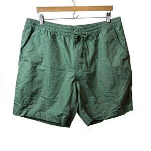 PATAGONIA | green shorts XL